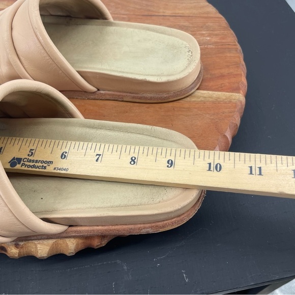 Wal & Pai Lake beige leather slide Sandals sz 38 7-7.5 - Picture 9 of 9